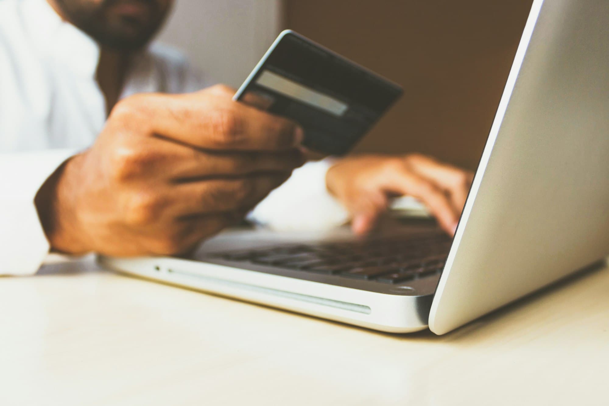 Illustration for What Type of Credit Card?