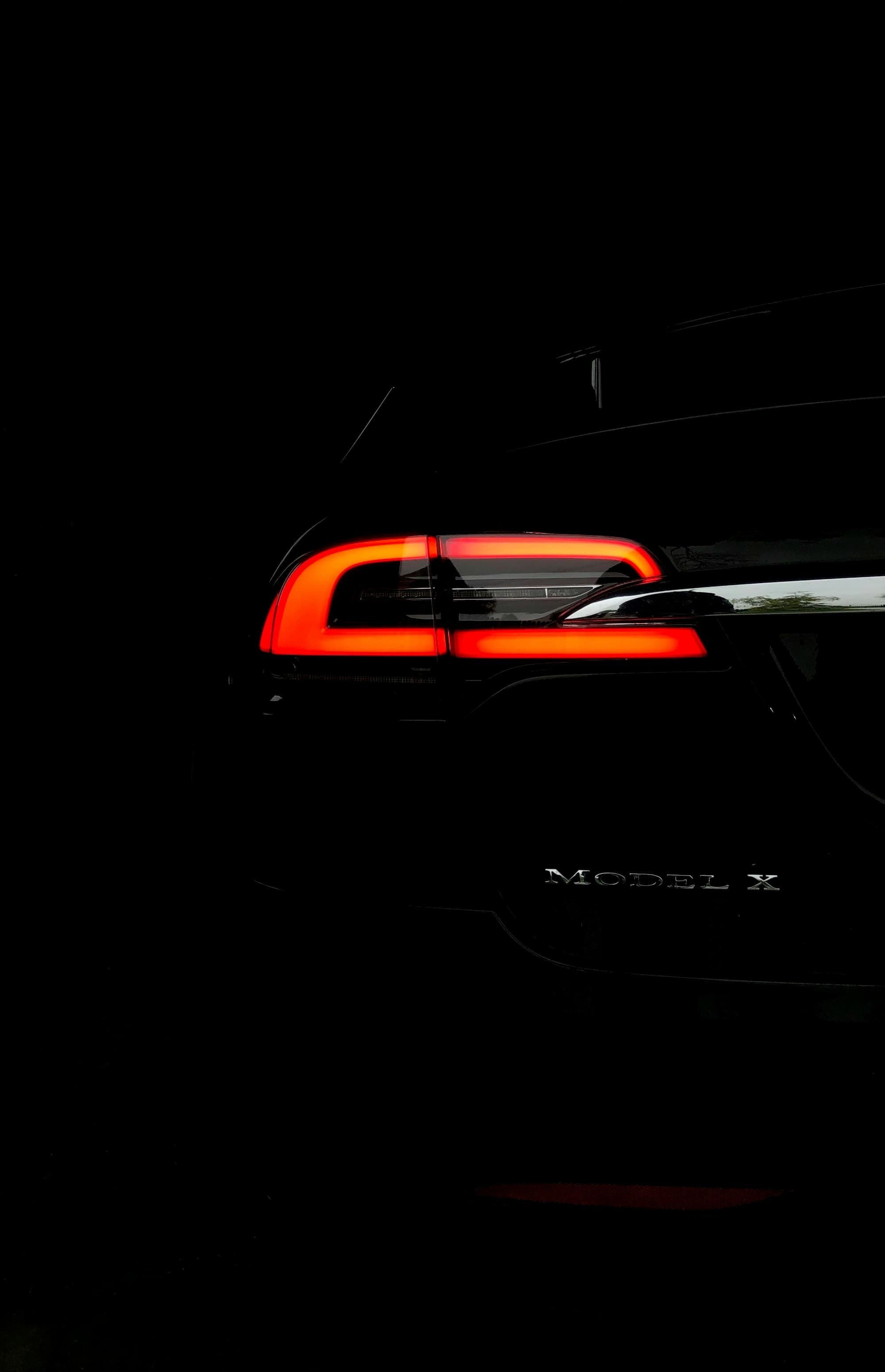 Illustration for Elon Musk Pwns Fisker Karma and Better Place